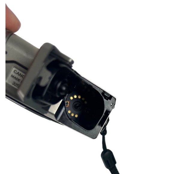 Canon ELPH APS 35mm Point and Shoot Film Camera 24-48mm Zoom W/ Case UNTESTED - Picture 3 of 4